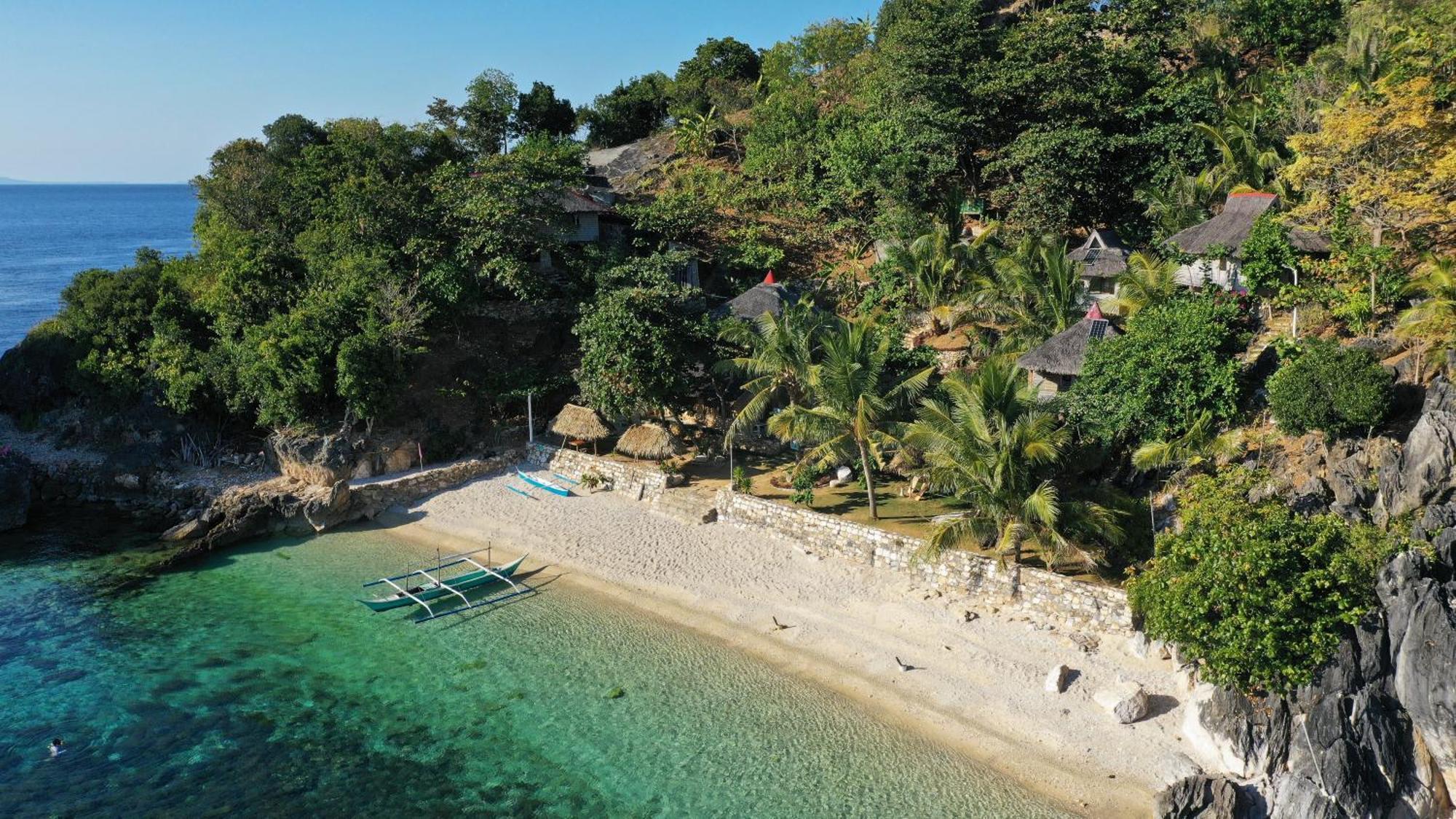 Tinaoog Beach Resort Alad Экстерьер фото