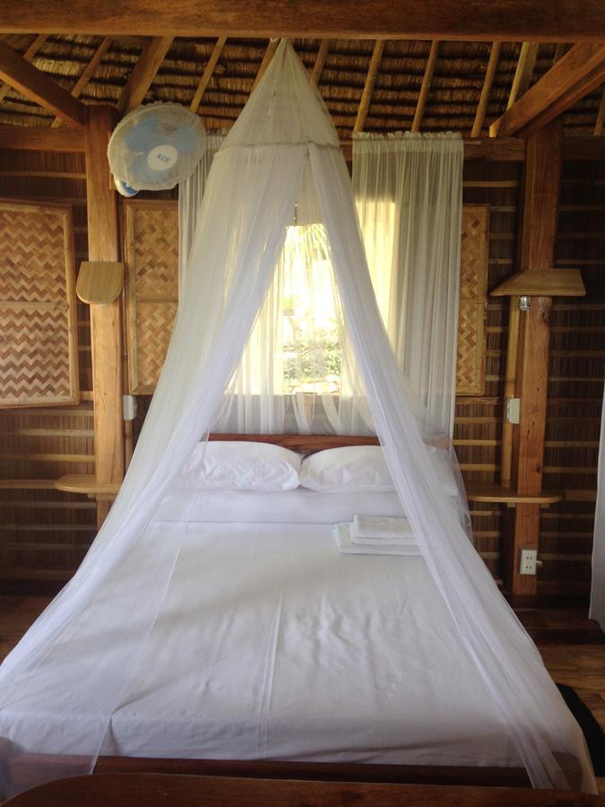 Tinaoog Beach Resort Alad Номер фото